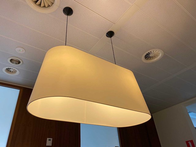 Moooi love - design hanglamp - oval light - afbeelding 3 van  8