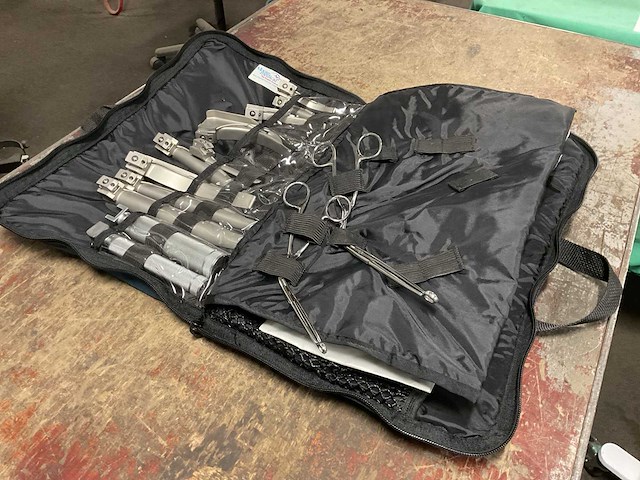 Moore medical chirurgische instrumenten in draagtas - afbeelding 3 van  5