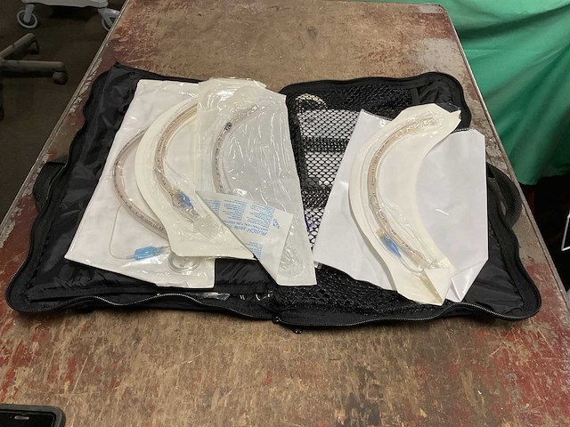 Moore medical chirurgische instrumenten in draagtas - afbeelding 4 van  5