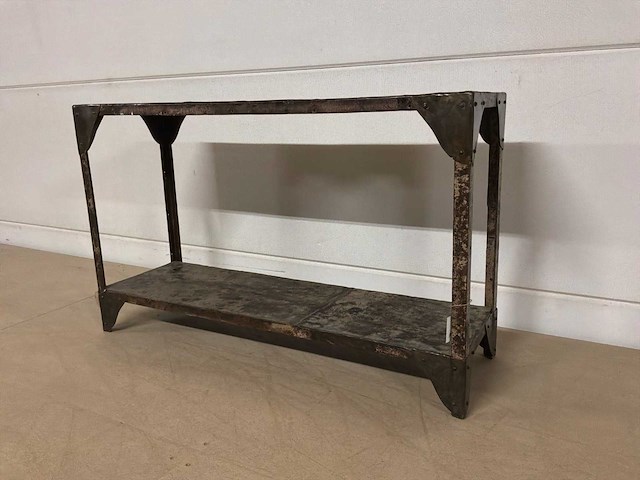 Mooss bijzet/wand tafel - afbeelding 1 van  10