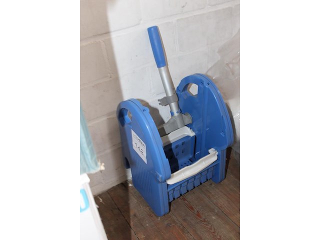 Mop wringer. - afbeelding 2 van  2