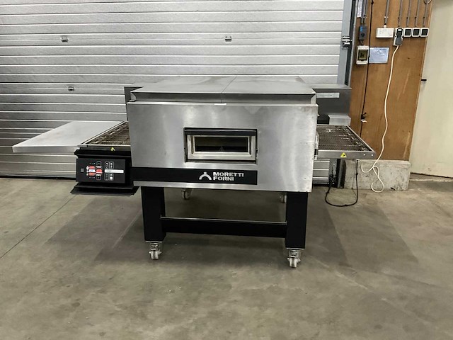 Moretti forni t98g 2020 doorloop pizza oven gas - afbeelding 2 van  12
