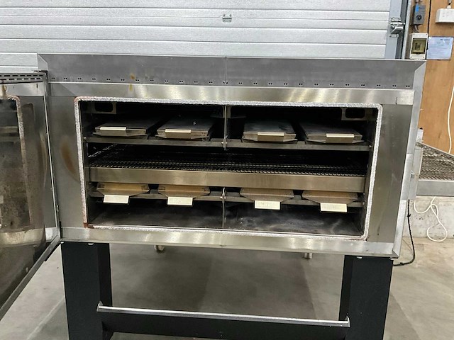 Moretti forni t98g 2020 doorloop pizza oven gas - afbeelding 7 van  12