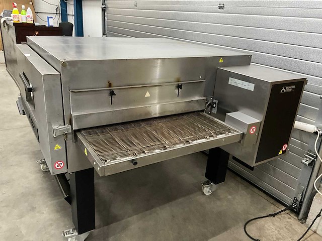 Moretti forni t98g 2020 doorloop pizza oven gas - afbeelding 9 van  12