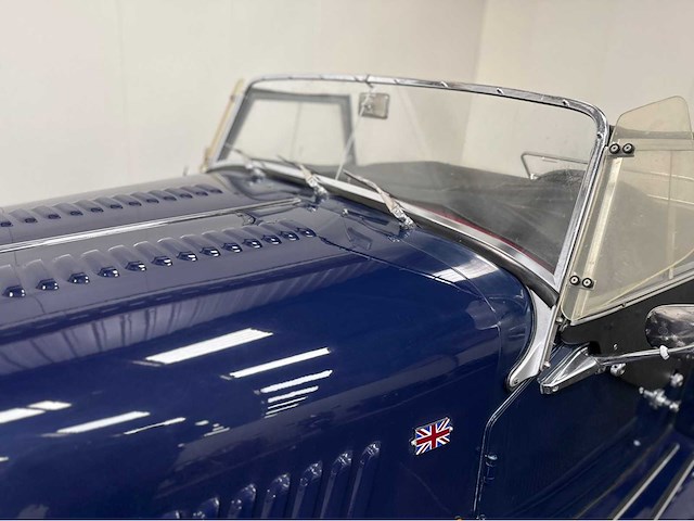 Morgan - plus 8 - 3.9 injection - personenauto - 1995 - afbeelding 4 van  19