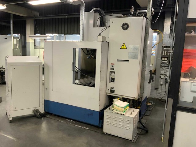 Mori seiki mv-40b cnc verticale bewerkingscentrum - afbeelding 10 van  15