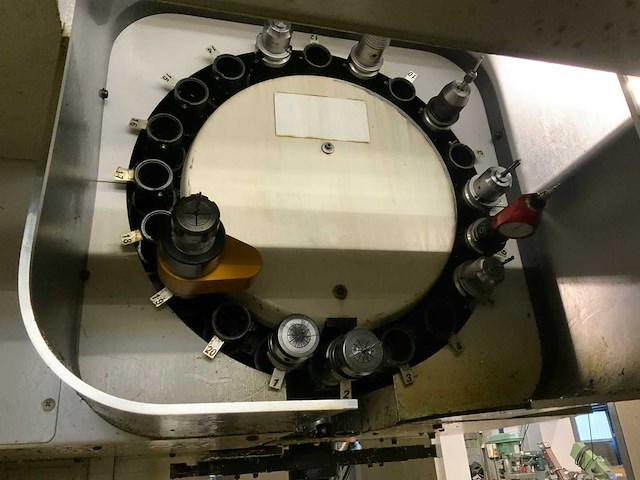 Mori seiki mv-40b cnc verticale bewerkingscentrum - afbeelding 6 van  15