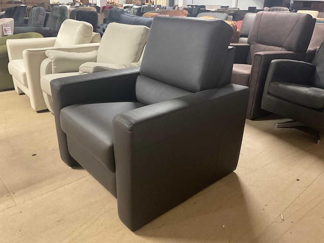 Moris lederen fauteuil - afbeelding 4 van  9