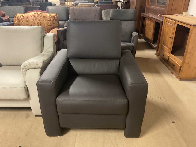 Moris lederen fauteuil - afbeelding 7 van  9