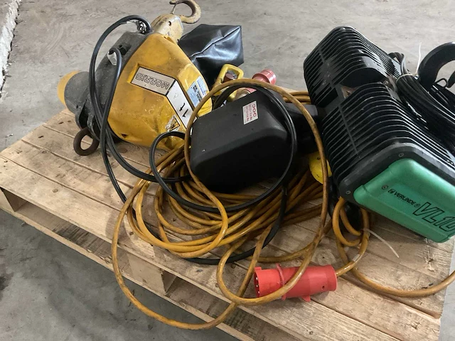 Morris en verkunde werktakels - afbeelding 4 van  5