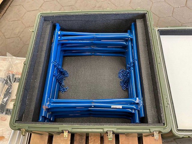 Mortar board chest - afbeelding 4 van  6