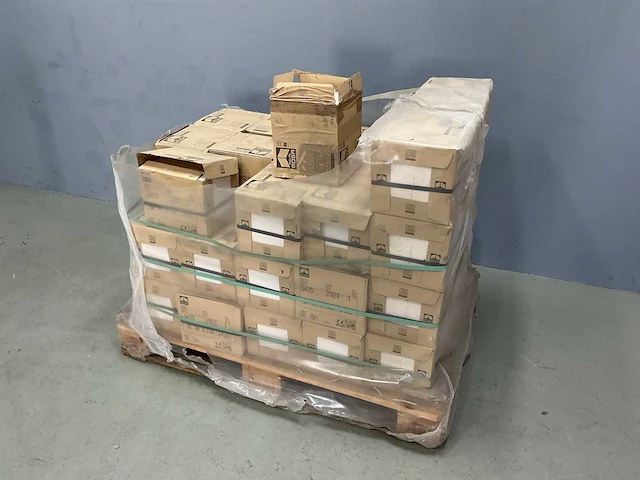 Mosa - mat wit - 20 x 20 cm - wandtegel - 57,6m2 - afbeelding 2 van  8