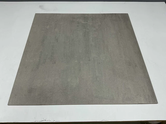 Mosa - xxl middengrijs - 90 x 90 cm - vloertegel 8,1m2 - afbeelding 1 van  6