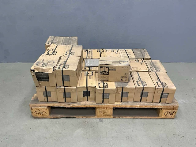 Mosa - zwart gevlekt - 15 x 15 cm - vloertegel - 19,3m2 - afbeelding 2 van  7