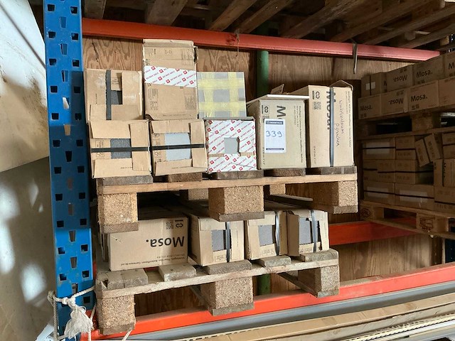 Mosa diverse wand-en vloertegels - afbeelding 1 van  4