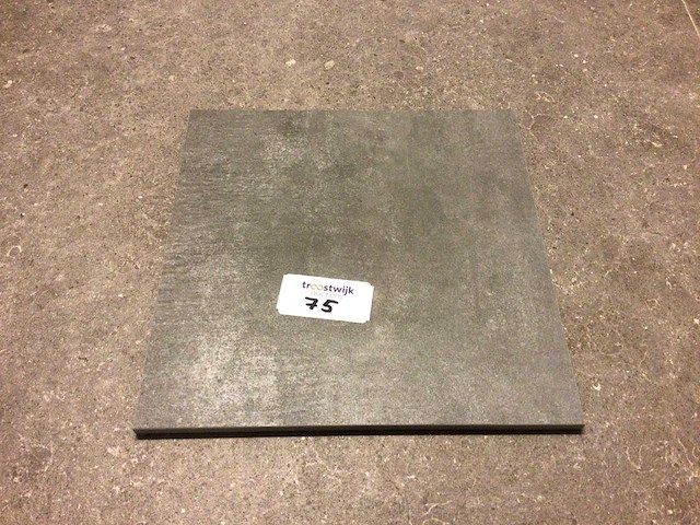 Mosa motto form brown grey mat vloertegel 30x30 cm 87,26 m² - afbeelding 2 van  5