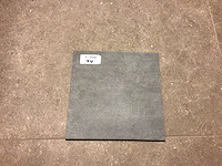 Mosa motto form dark grey mat vloertegel 30x30 cm 43,63 m² - afbeelding 4 van  5