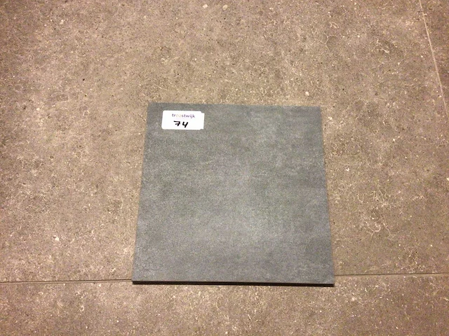 Mosa motto form dark grey mat vloertegel 30x30 cm 43,63 m² - afbeelding 4 van  4