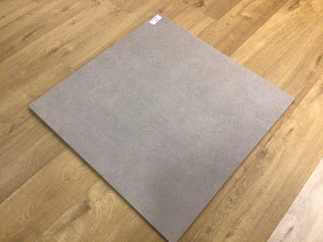 Mosa motto grain brown grey mat vloertegel 80x80 cm 102,4 m² - afbeelding 6 van  6