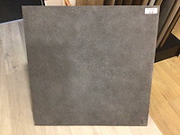Mosa motto grain dark grey mat vloertegel 80x80 cm 102,4 m² - afbeelding 2 van  6
