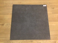 Mosa motto grain dark grey mat vloertegel 80x80 cm 102,4 m² - afbeelding 4 van  6