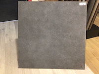Mosa motto grain dark grey mat vloertegel 80x80 cm 51,2 m²