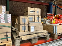 Mosa partij diverse vloertegels - afbeelding 1 van  4