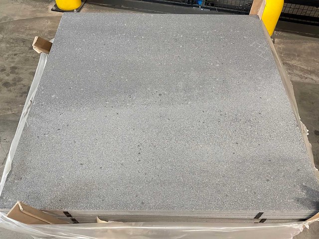Mosa solid basalt grey (5110) vloertegel (90x90 cm, 458m2) - afbeelding 1 van  2