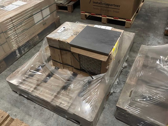 Mosa vloertegels donker antraciet (30x30) 4,54 m2 - afbeelding 1 van  4