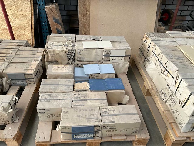 Mosa wandtegel ca 15 m² - afbeelding 3 van  3