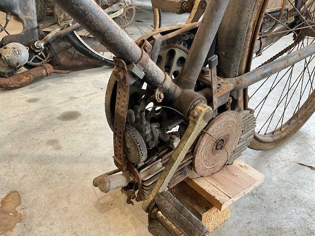 Mosquilo brommer - afbeelding 3 van  3