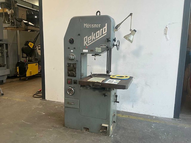 Mossner - 1970 - rekord ssf 501 - verticale bandzaagmachine - afbeelding 1 van  14