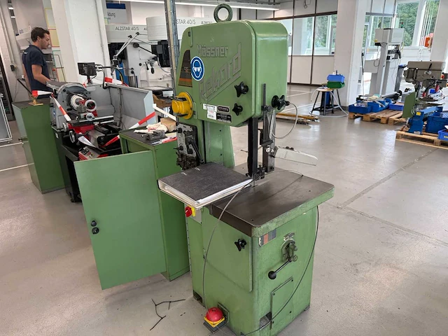 Mossner - 1991 - sm/320/a - verticale bandzaagmachine - afbeelding 6 van  6