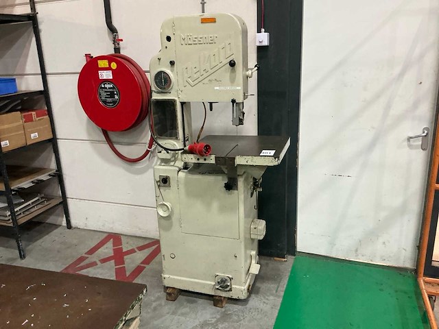 Mössner rekord bandzaag machine - afbeelding 1 van  13