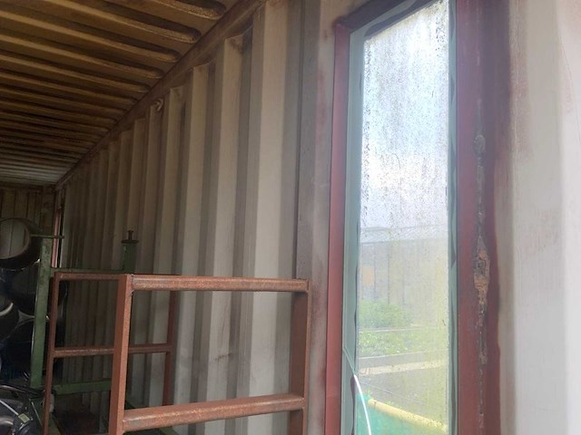 Motafzuigopvangcontainer - afbeelding 5 van  5