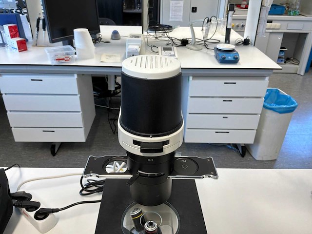 Motic ae2000 inverted microscoop - afbeelding 8 van  10