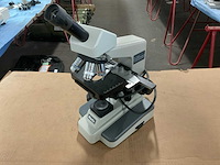 Motic b1 series microscope - afbeelding 1 van  7