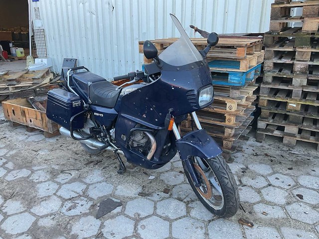 Moto guzzi 850-t5 motorfiets - afbeelding 1 van  9