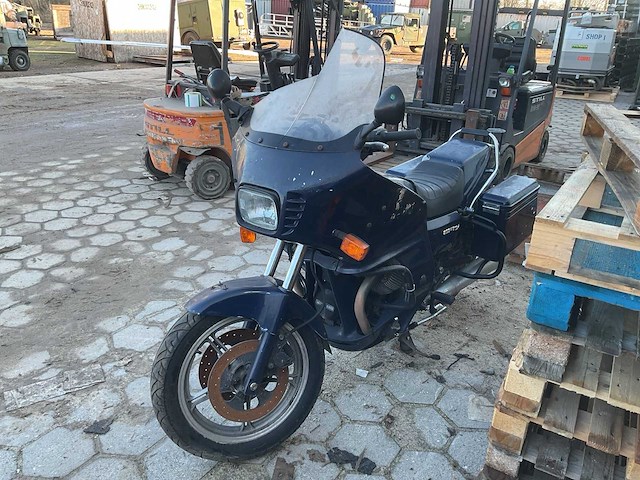Moto guzzi 850-t5 motorfiets - afbeelding 1 van  10