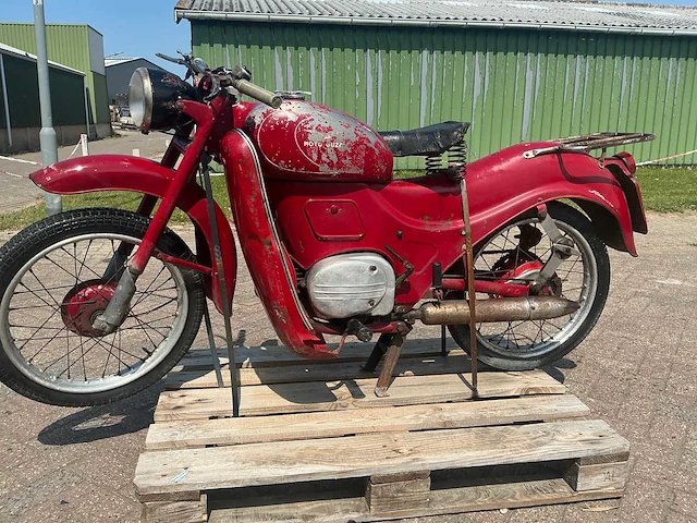 Moto guzzi zigolo motorfiets - afbeelding 14 van  21