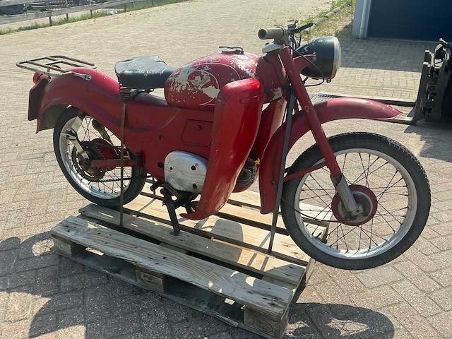 Moto guzzi zigolo motorfiets - afbeelding 18 van  21