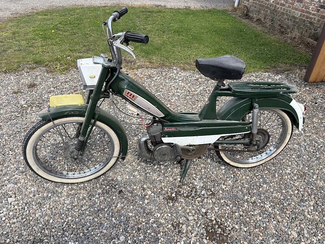 Motobecane mobylette - afbeelding 7 van  12