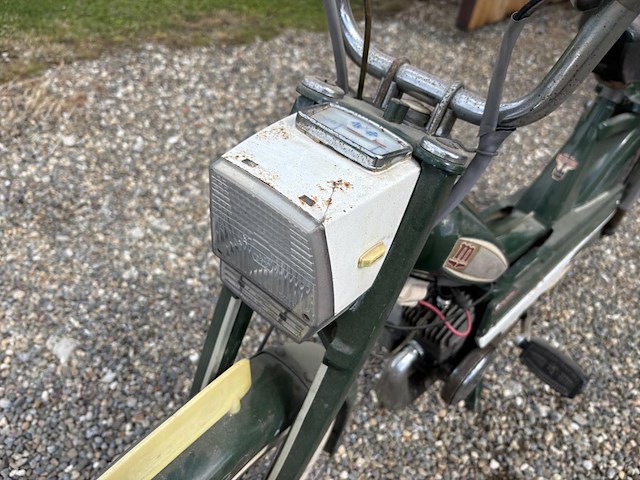 Motobecane mobylette - afbeelding 12 van  12