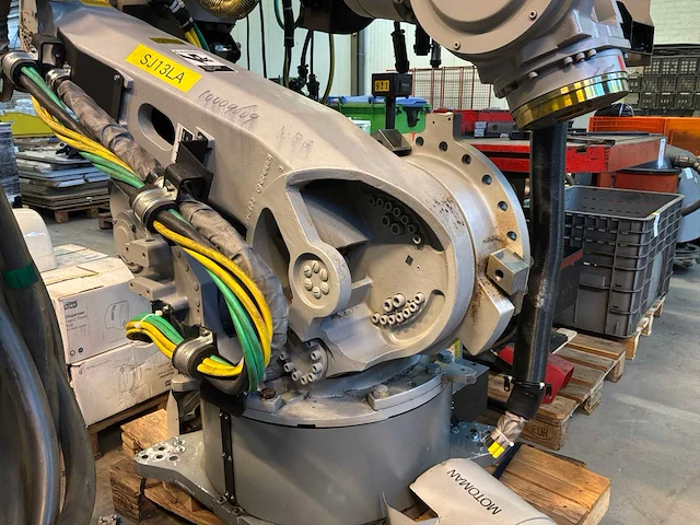 Motoman nc100 industriële robot - afbeelding 2 van  20