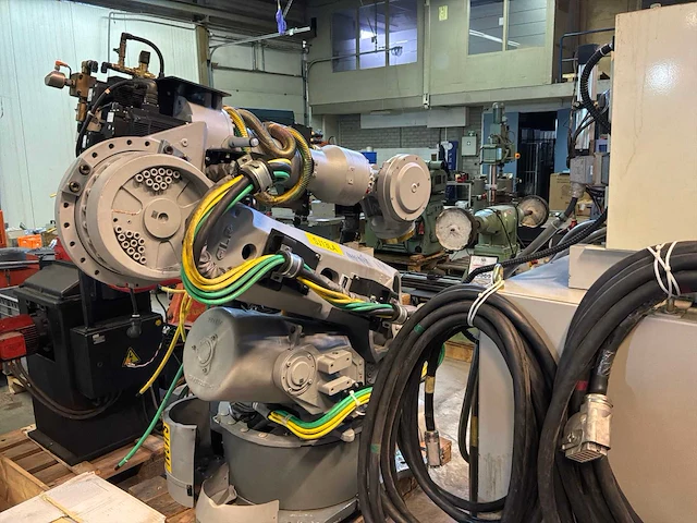 Motoman nc100 industriële robot - afbeelding 11 van  20