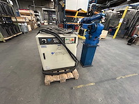 Motoman-yaskawa - 2000 - xrc - industriële robot