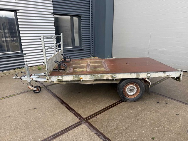 Motor aanhanger - afbeelding 3 van  9