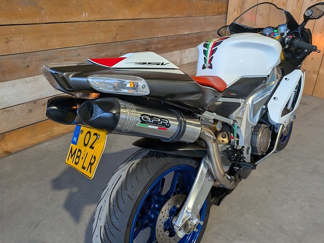 Motor, aprilia, rsv 1000 r, 2006 - afbeelding 6 van  56