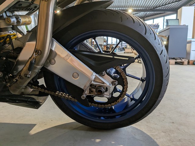 Motor, aprilia, rsv 1000 r, 2006 - afbeelding 37 van  56