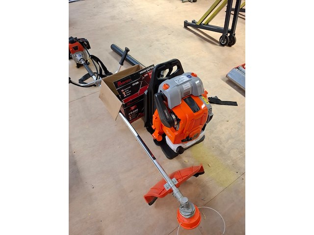 Motor bosmaaier en bladblazer daewoo en powertech - afbeelding 1 van  7